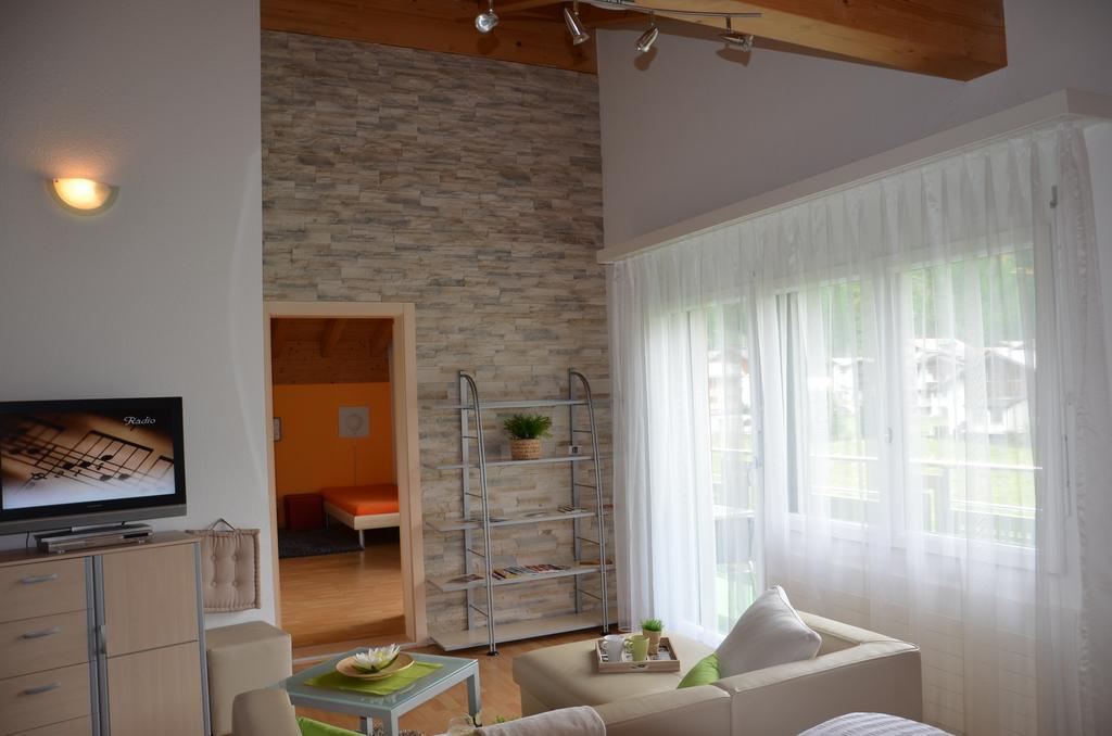 Haus Samurai Saas-Grund Quarto foto